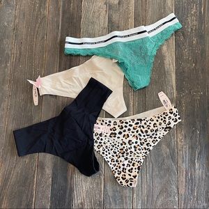 Victoria’s Secret Thong Set